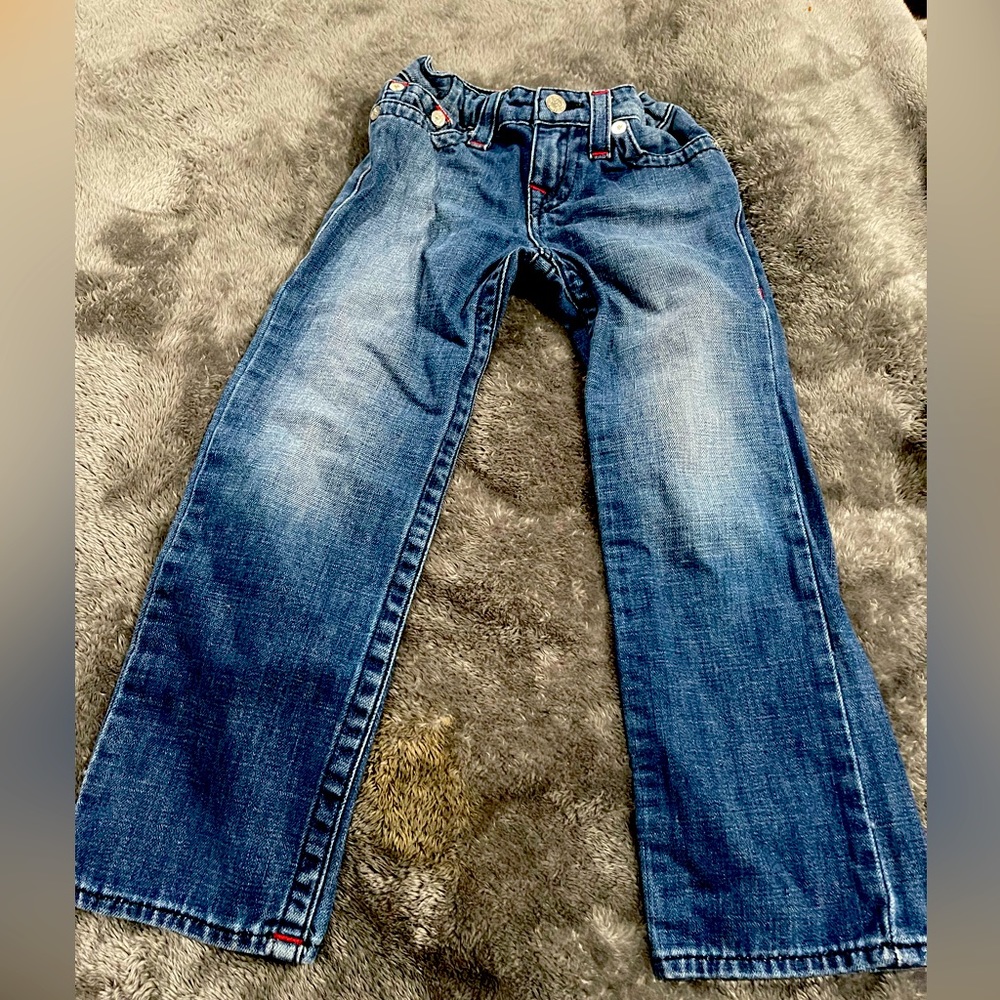 Kids true religion jeans size 6 great condition no rips or tears